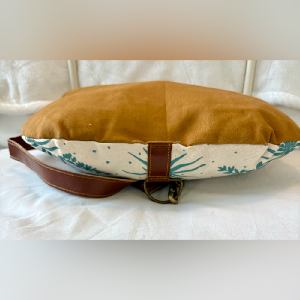 Rachel Elise Canvas Messenger Crossbody Bag Botanical Print Leather Strap Boho - Picture 5 of 8